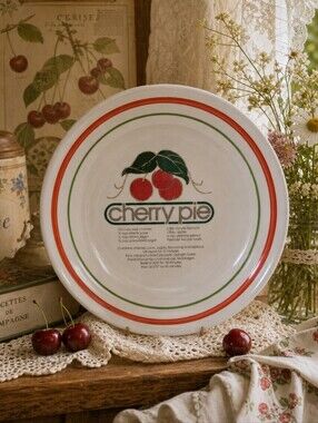 Vintage Cherry Pie Serving Bowl - Red & Green